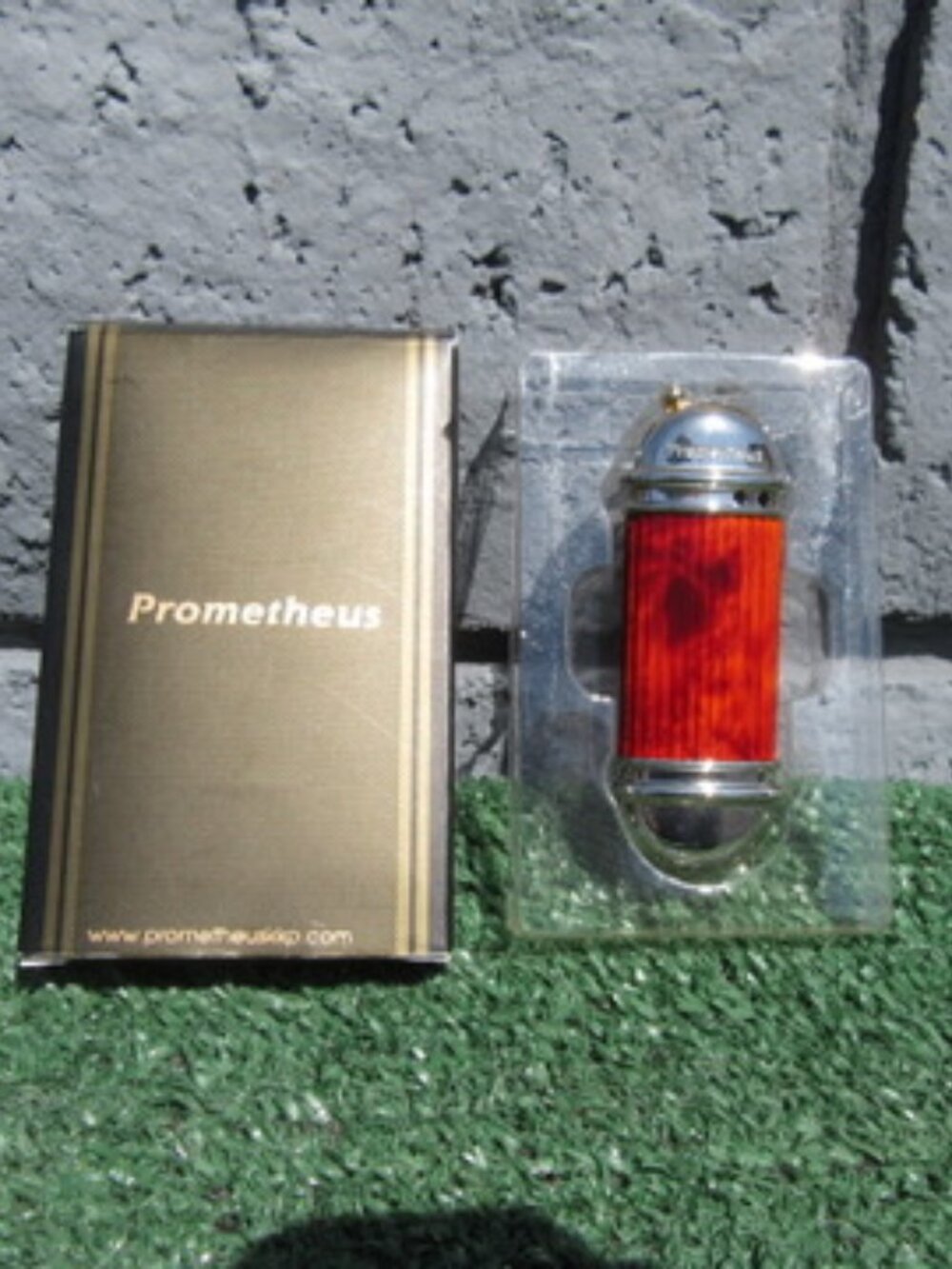 Brand New Prometheus Art Deco MCM Mod Silver Tone Lighter Korea